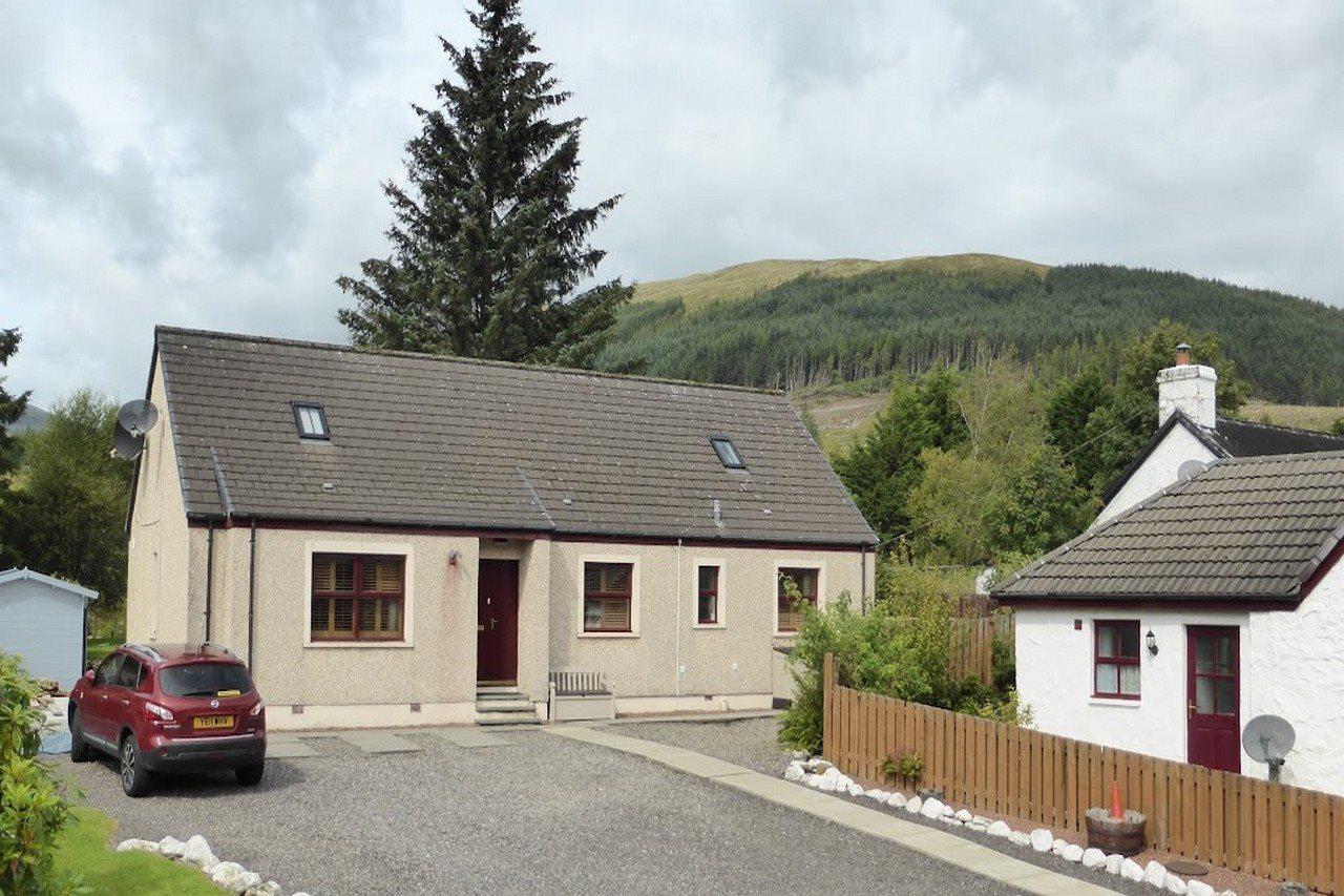Clifton Cottage B&B Tyndrum Exterior photo